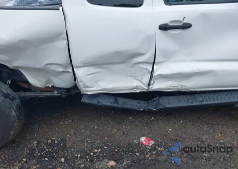 2020 Toyota Tacoma Sr/Sr5 z USA, uszkodzony, nr VIN 5TFRX5GN6LX180680